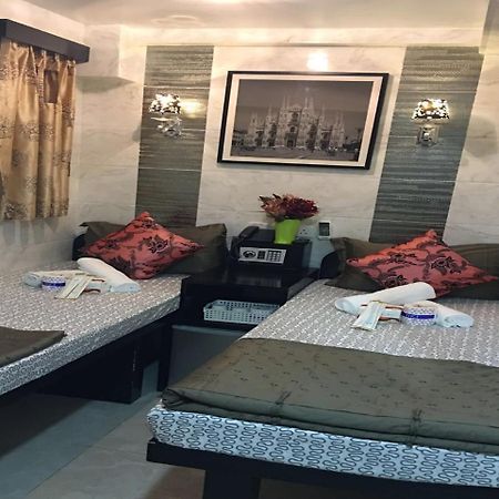 Skyview Hostel Хонконг Екстериор снимка